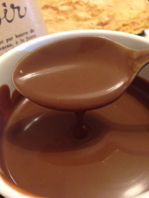 Sauce au Chocolat (qui ne durcit pas!) - la Fée Soni